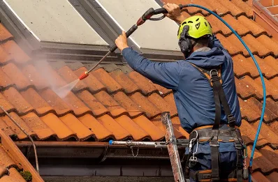 Démoussage et hydrofuge de toiture à Robersart
